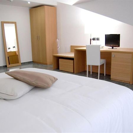 Vea Resort Hotel Mercato San Severino Buitenkant foto