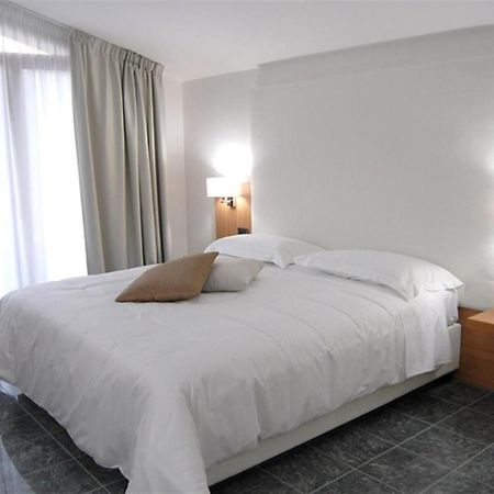 Vea Resort Hotel Mercato San Severino Buitenkant foto