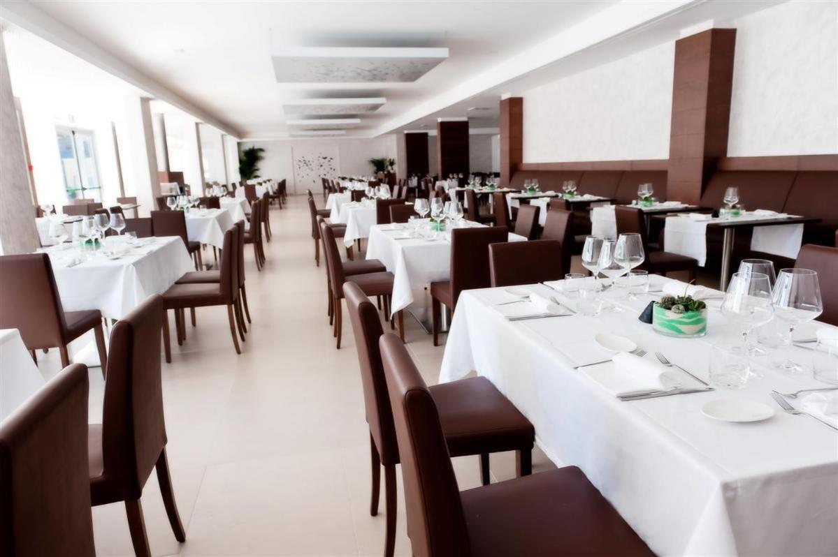 Vea Resort Hotel Mercato San Severino Buitenkant foto